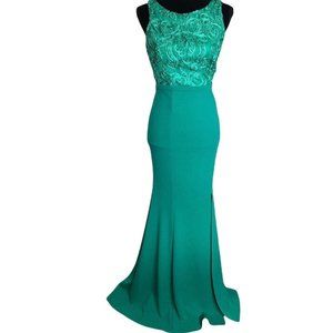 Miss Kim Emerald Green Sleeveless Gown - Size Small
